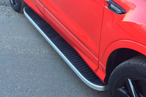 Ford Kuga/Escape 2013–2019 Side steps Tayga Grey (2 stuks, aluminium) foto 7