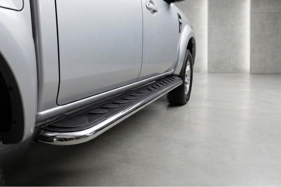 Ford Ranger 2007–2011 Maydos V1 side steps (2 stuks, RVS) Image