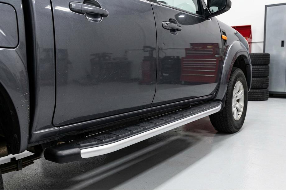 Ford Ranger 2007–2011 Side steps Fullmond (2 stuks, aluminium) Image