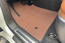 Toyota Land Cruiser 200 2007–2021 Rubberen automatten Carsuit (2007-2012, bruin) foto 1