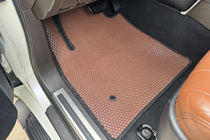 Toyota Land Cruiser 200 2007–2021 Rubberen automatten Carsuit (2007-2012, bruin) foto 5