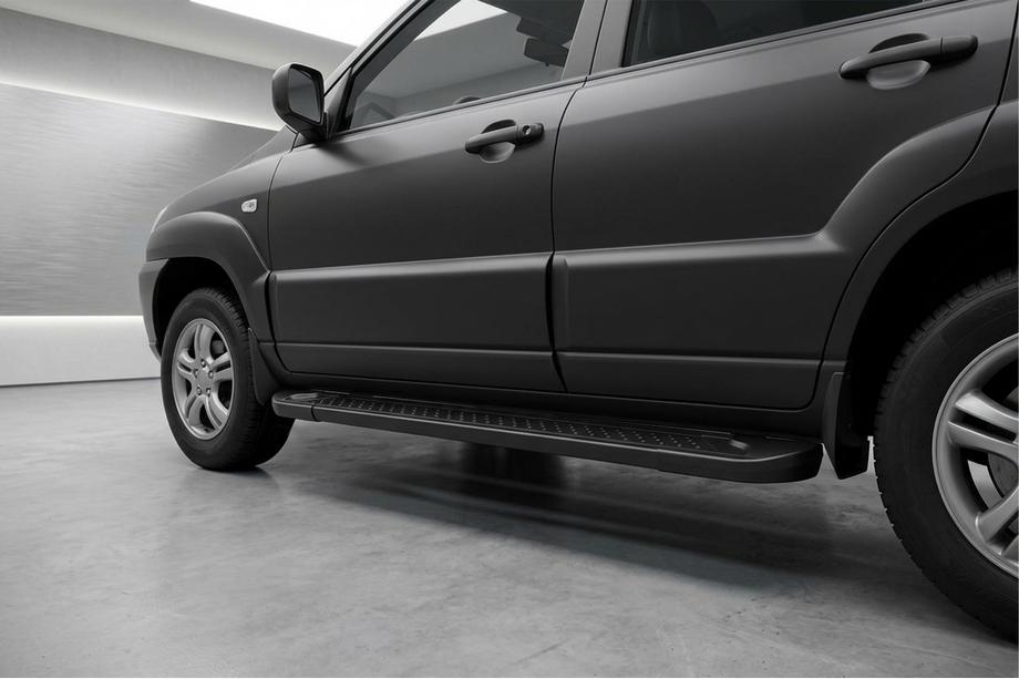 Kia Sportage 2004–2010 Allmond Black side steps (2 st., aluminium) Image