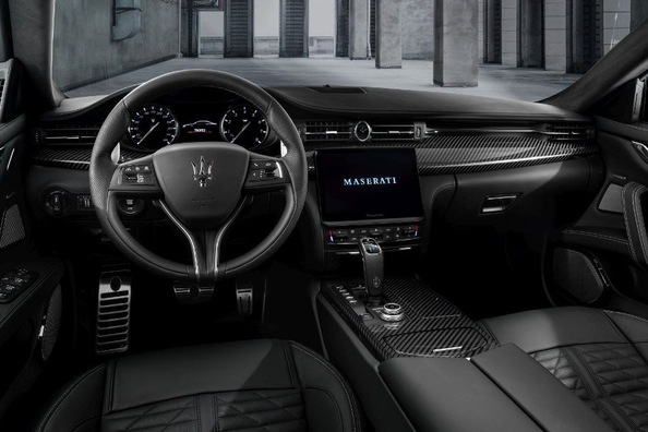 Maserati Quattroporte Trofeo-review: luxe Italiaanse sedan Foto 6
