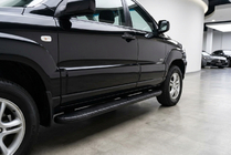 Kia Sportage 2004–2010 Bosphorus Black side steps (2 stuks, aluminium) foto 1