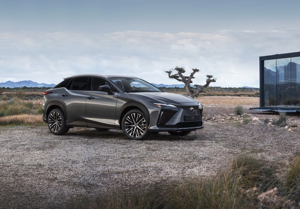 Review Lexus RZ 300e: premium elektrische crossover