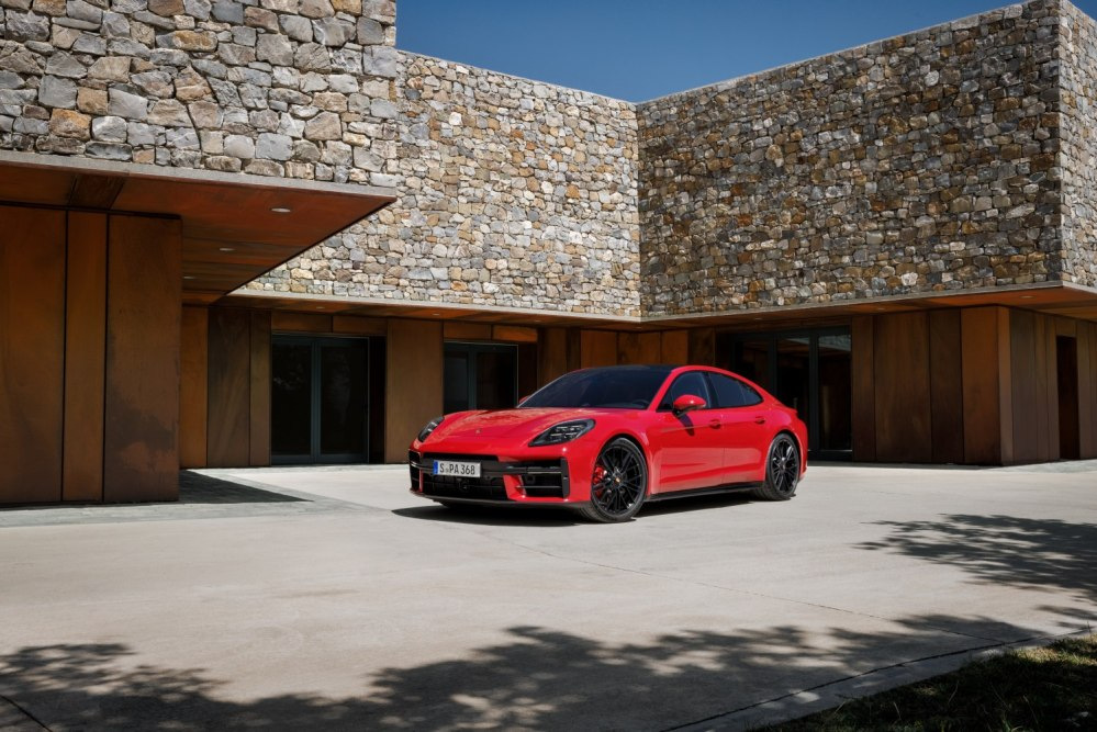 Review van de 500 pk Porsche Panamera GTS (G3) 2024