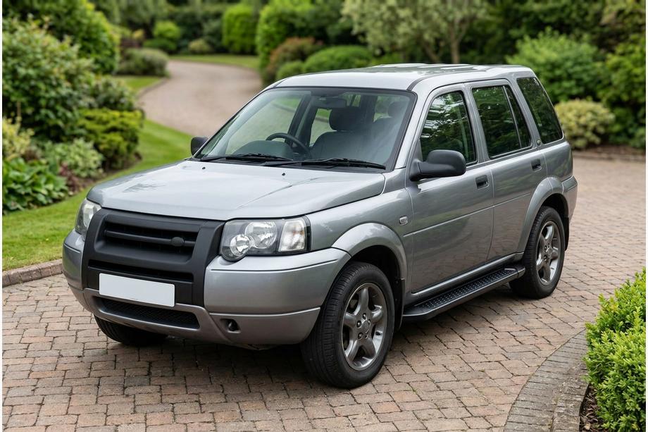 Land Rover Freelander I 1997–2006 Allmond Black side steps (2 st., aluminium) Image