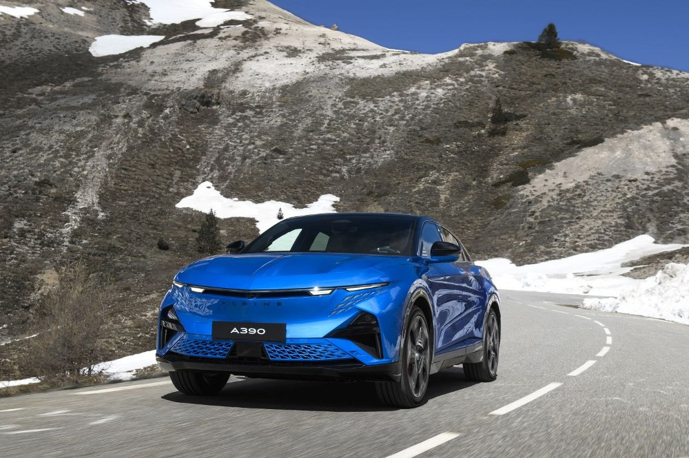 Review Alpine A390: elektrische fastback met sportwagendynamiek