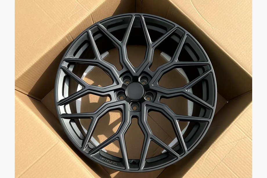 Audi Q8 2018– Gesmede velgen OEM R21 V1 (4 stuks) Image