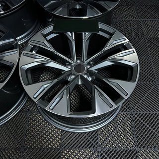 Gesmede velgen OEM R21 V2 (4 stuks) Audi Q8 2018– foto 2