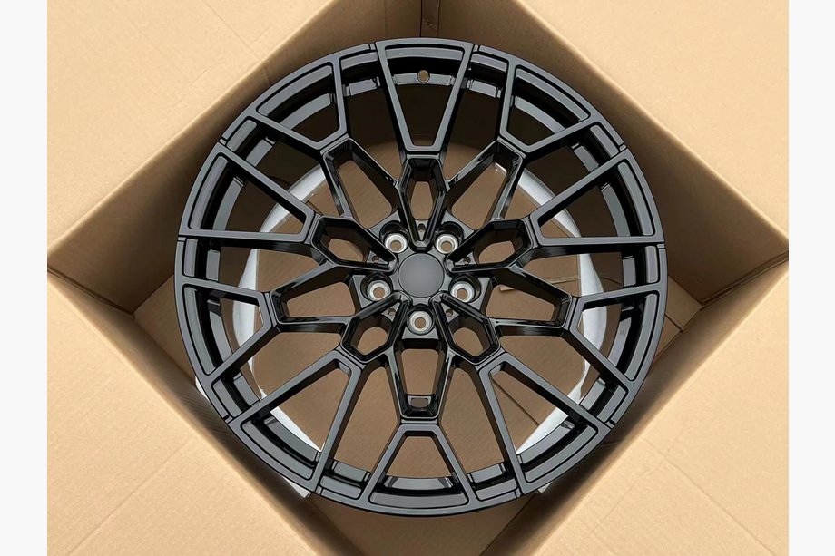 BMW 5 Serie G30/G31 2017–2023 OEM gesmede velgen R21 (4 stuks) Image
