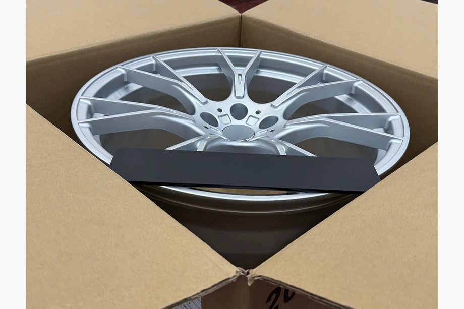 BMW 5 Serie G30/G31 2017–2023 Gesmede OEM velgen R20 (4 st.) Foto 6