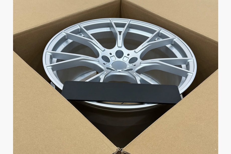 BMW 5 Serie G30/G31 2017–2023 Gesmede OEM velgen R20 (4 st.) Foto 5