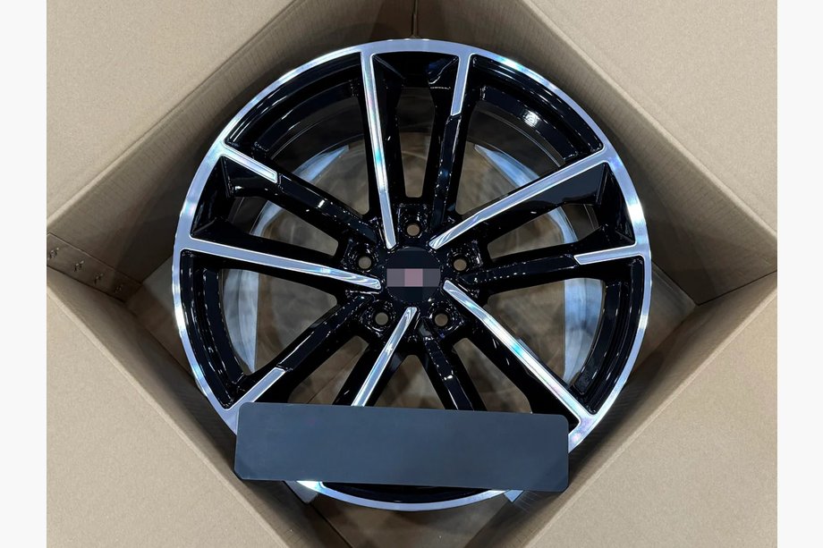 Cadillac CTS 2013–2019 Gesmede OEM velgen R19 (4 stuks) Image