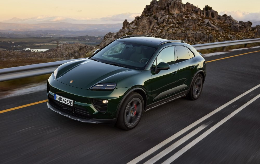 Review van de premium elektrische Porsche Macan 4S