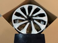 Range Rover V L460 2021– Gesmede velgen OEM R23 V3 (set van 4) foto 2