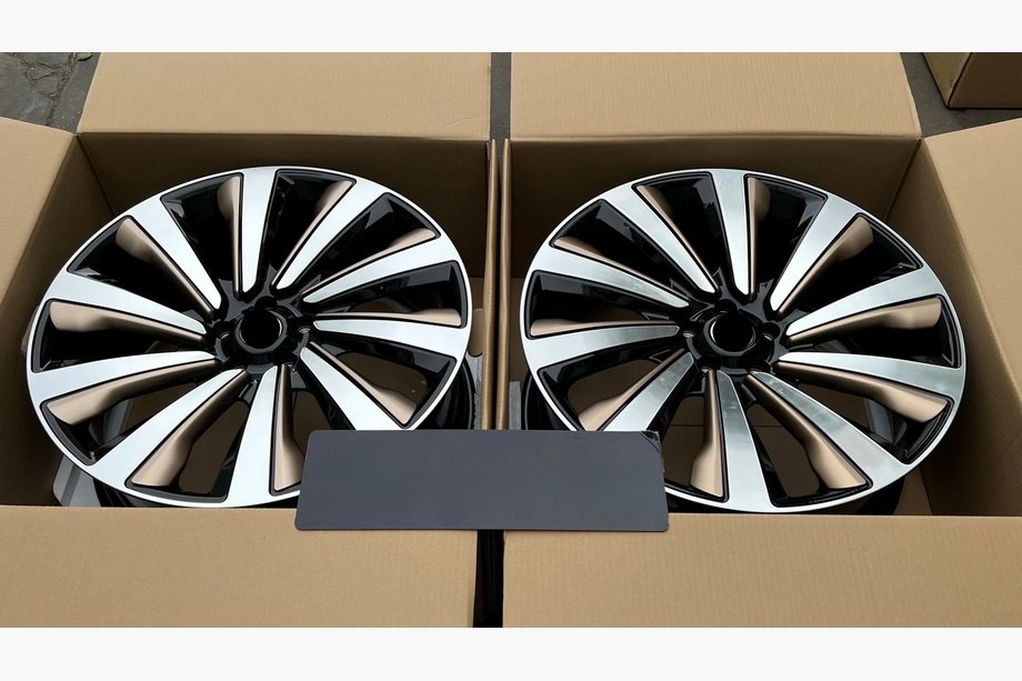 Range Rover V L460 2021– Gesmede OEM R24 V4 velgen (4 stuks) Foto 6