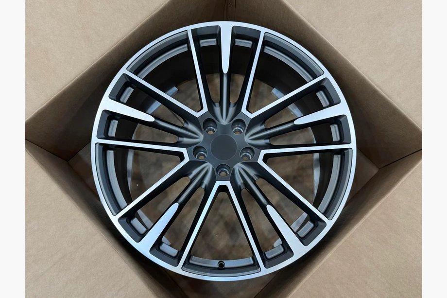 Maserati Ghibli 2013–2023 Gesmede OEM velgen R22 (4 stuks) Image