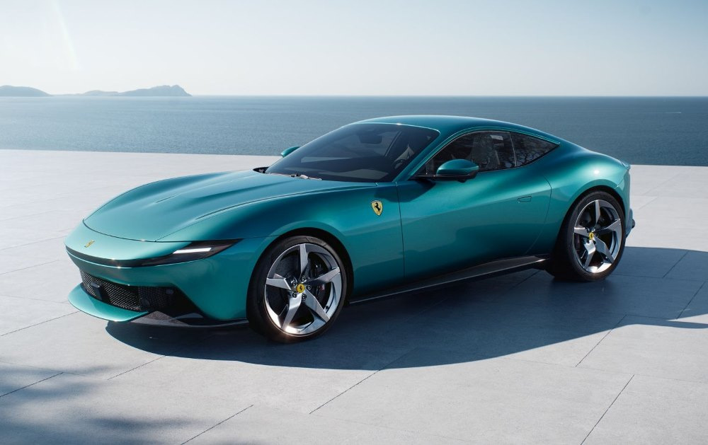 Review van de sportcoupé Ferrari Amalfi 2026