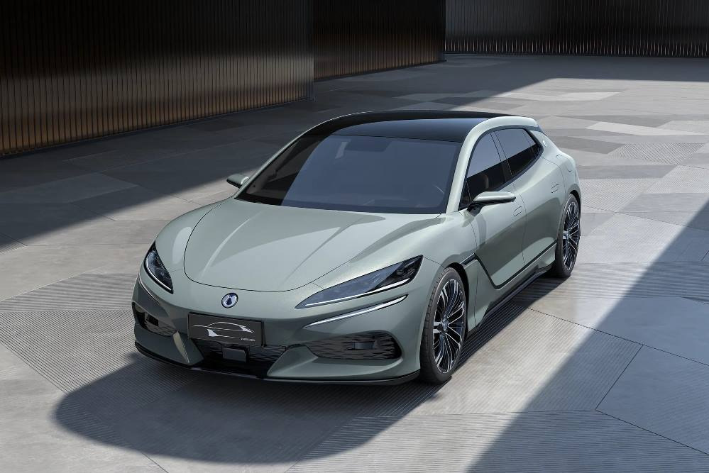 Denza Z9 GT in beeld: elektrische shooting brake-vlaggenschip