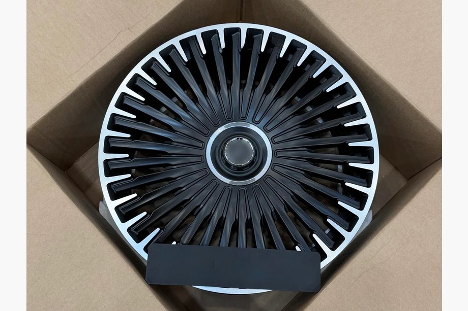 Mercedes EQS 2021– Gesmede velgen OEM R22 V2 (set van 4) Image