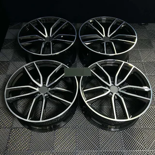 Gesmede velgen OEM R23 V5 (4 stuks) Mercedes GLS X167 2019– foto 4
