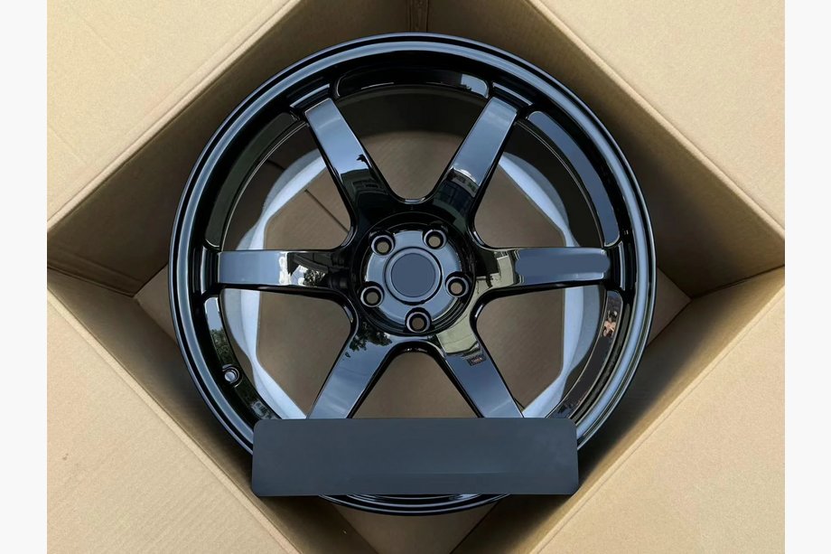 Nissan GT-R 2008–2025 Gesmede OEM velgen R20 V1 (4 stuks) Image