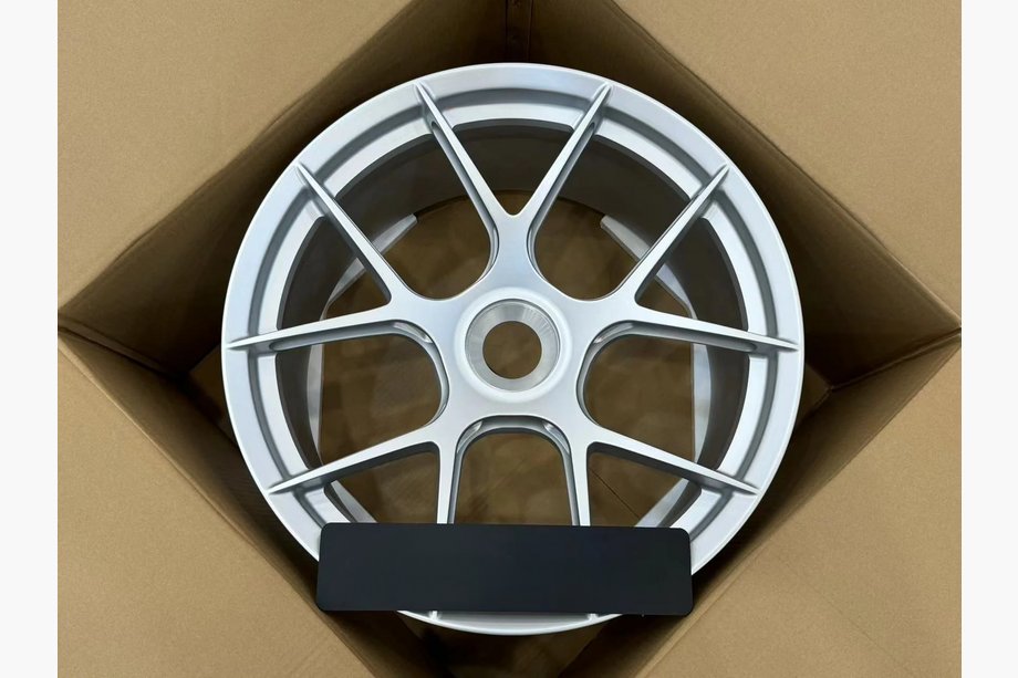 Porsche 911 (992) 2018– Gesmede OEM-velgen R20/R21 V4 (4 stuks) Foto 3