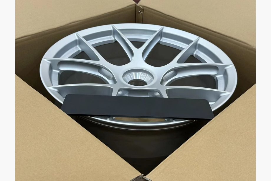 Porsche 911 (992) 2018– Gesmede OEM-velgen R20/R21 V4 (4 stuks) Foto 6
