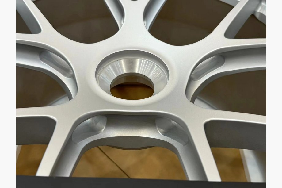Porsche 911 (992) 2018– Gesmede OEM-velgen R20/R21 V4 (4 stuks) Foto 8