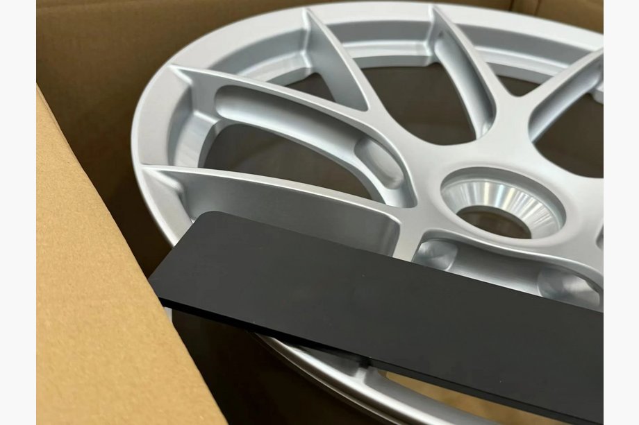 Porsche 911 (992) 2018– Gesmede OEM-velgen R20/R21 V4 (4 stuks) Foto 12