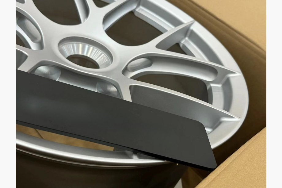 Porsche 911 (992) 2018– Gesmede OEM-velgen R20/R21 V4 (4 stuks) Foto 11