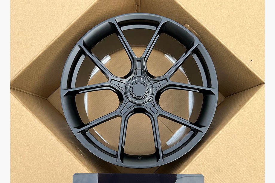 Porsche 911 (992) 2018– Gesmede OEM velgen R20/R21 V8 (4 stuks) Image