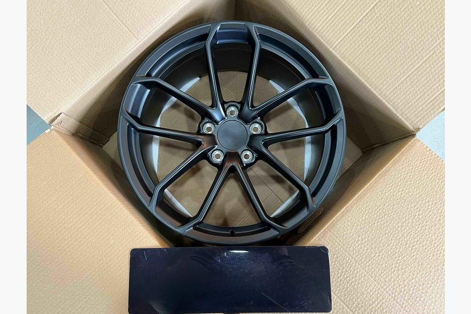 Porsche Panamera 2016–2023 Gesmede OEM velgen R20 (4 st.) Image