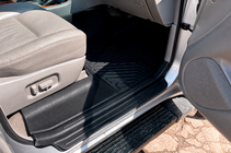 Toyota Land Cruiser 100 1998–2007 Rubberen automatten Niken Luxury 3D (3 stuks) foto 1