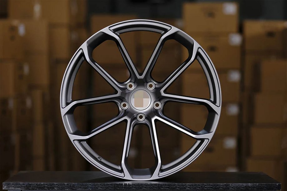 Porsche Macan 2014–2024 OEM gesmede velgen R18 (4 stuks) Image
