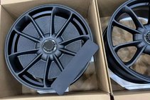 Porsche Boxster/Cayman 982 (718) 2016– Gesmede OEM velgen R20 V5 (4 stuks) foto 11