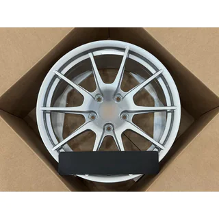 Gesmede OEM R19 V4 velgen (set van 4 stuks) foto 2