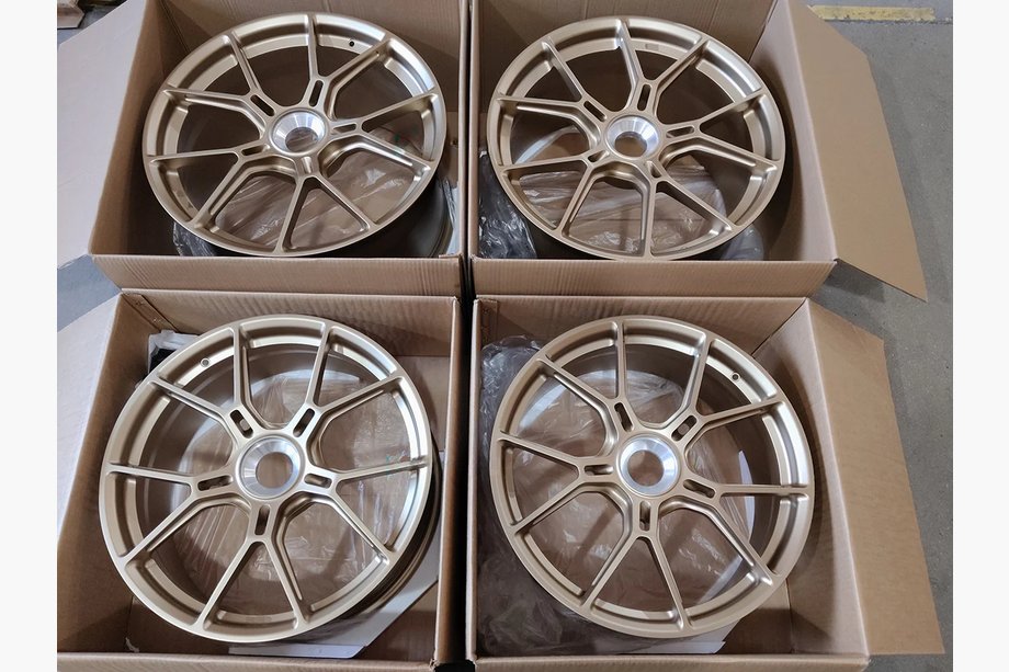 Porsche 911 (992) 2018– Gesmede velgen OEM R20 R21 V42 (4 stuks) Foto 10
