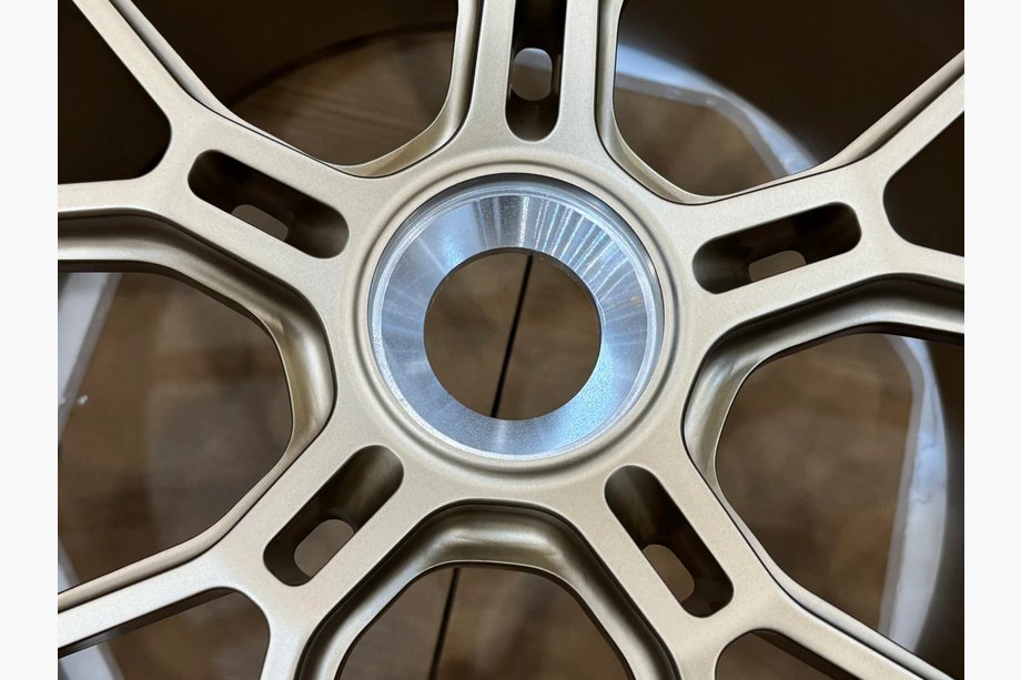 Porsche 911 (992) 2018– Gesmede velgen OEM R20 R21 V42 (4 stuks) Foto 13