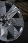 Rolls-Royce Cullinan 2018– Gesmede velgen OEM R24 V1 (4 stuks) foto 18