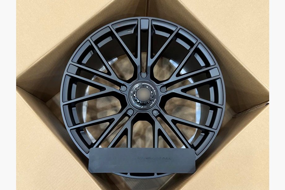 Porsche Panamera 2023– Gesmede velgen OEM R21 V9 (4 stuks) Image