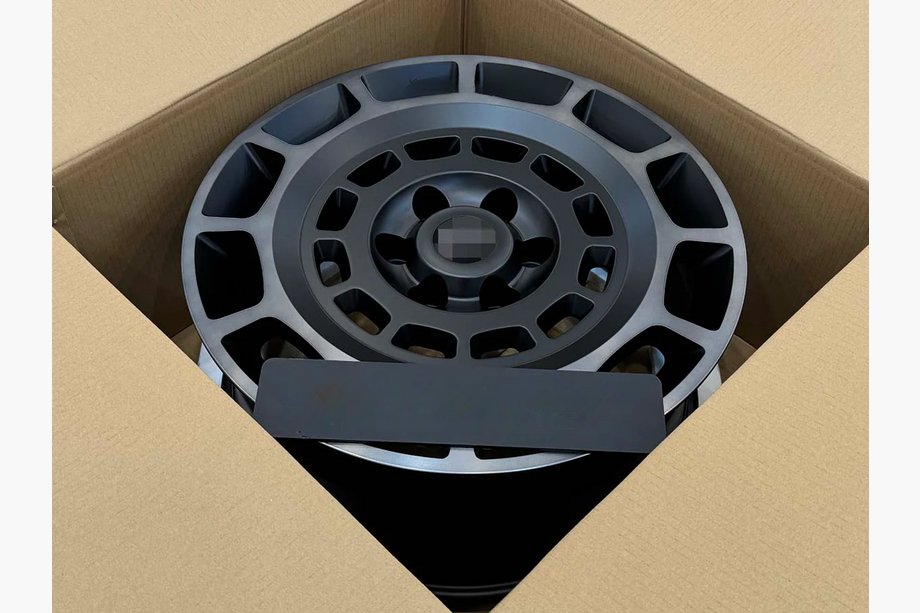 Toyota Land Cruiser 300 2021– Gesmede OEM velgen R20 V2 (4 stuks) Foto 3