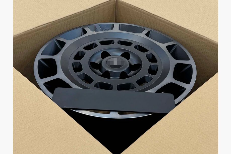 Toyota Land Cruiser 300 2021– Gesmede OEM velgen R20 V2 (4 stuks) Foto 4