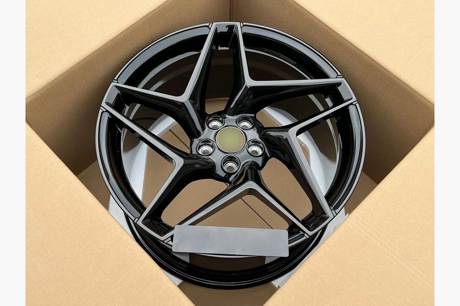 Ferrari 360 Gesmede OEM velgen R19 V1 (4 stuks) Foto 2