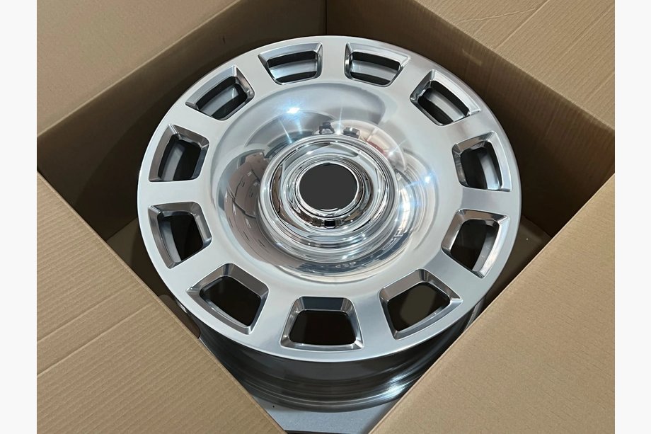 Rolls-Royce Spectre 2023– Gesmede OEM-velgen R21/R22 (4 stuks) Foto 2