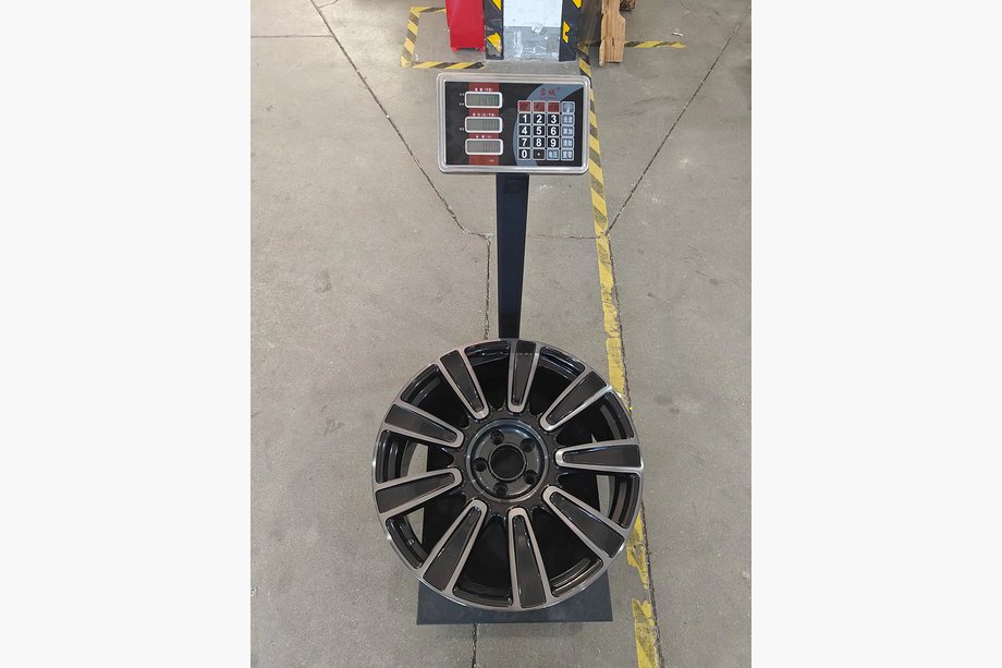 Rolls-Royce Phantom VII 2003–2017 Gesmede velgen OEM R21 V2 (4 stuks) Foto 11