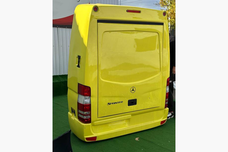 Mercedes Sprinter W906 2006–2018 Opgehangen bagagerek (Geel) Foto 9