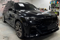 BMW X7 G07 2019– Sideskirts Paradigm Black Knight V3 foto 4