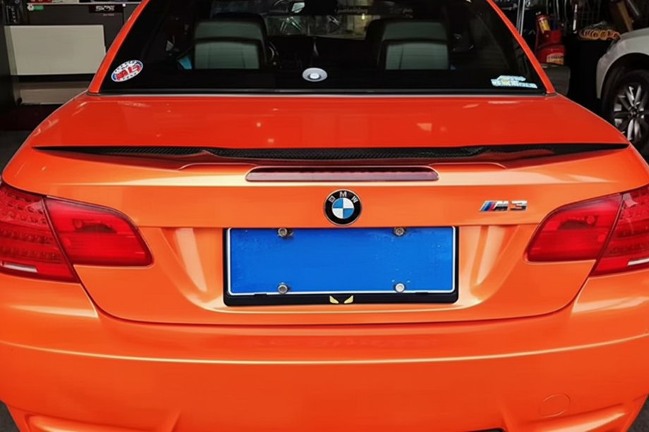 BMW 3-serie E92/E93 2006–2013 M4-Style spoiler (voor E93, hoogglans zwart) Image